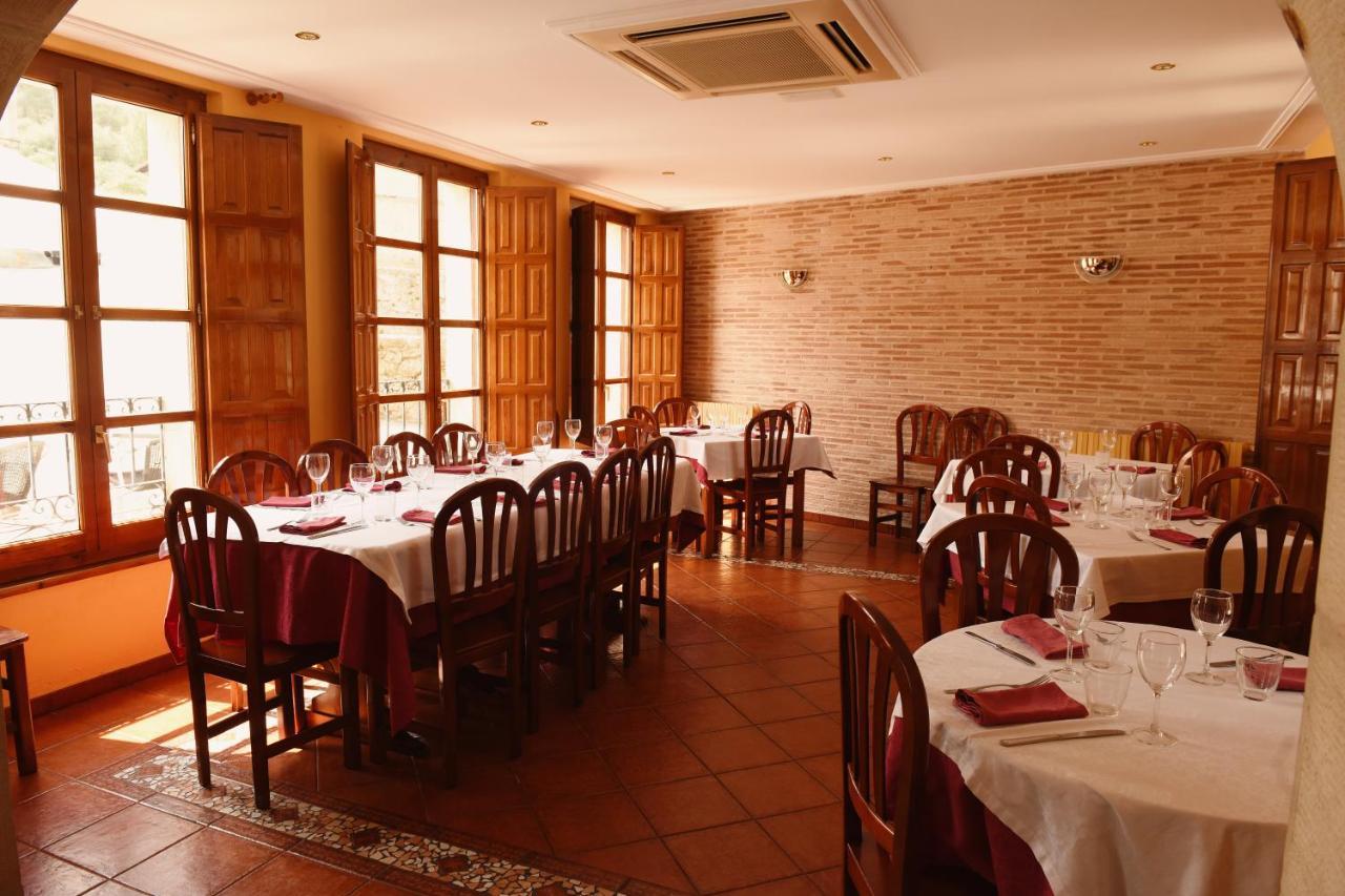 Hostal San Martin Molinos de Duero Luaran gambar