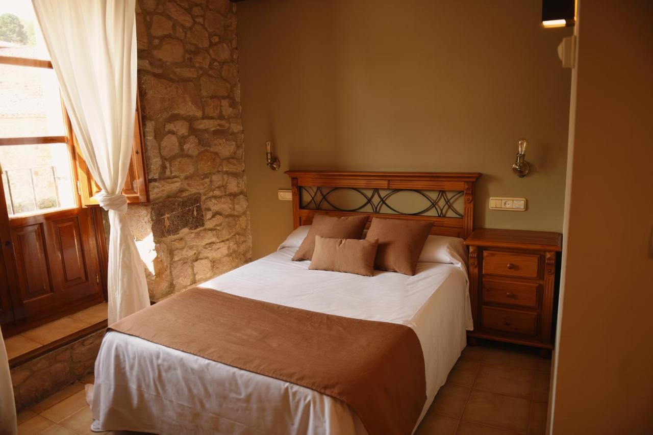 Hostal San Martin Molinos de Duero Luaran gambar